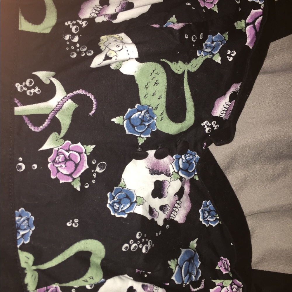 Short dress